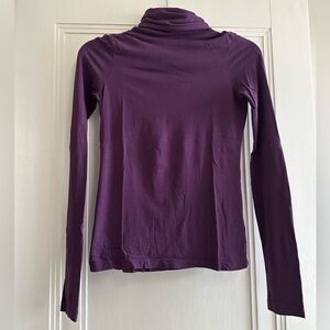 Lux Women’s Deep Purple Knit Turtleneck - Size Small